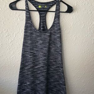 Xersion Razorback workout tank